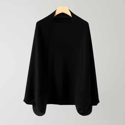 Trawinka – Wełniana narzutka z ręcznymi detalami